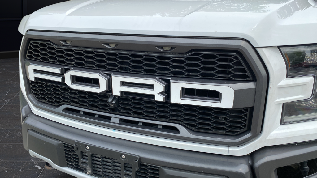 Used 2018 Oxford White Ford Raptor image 57