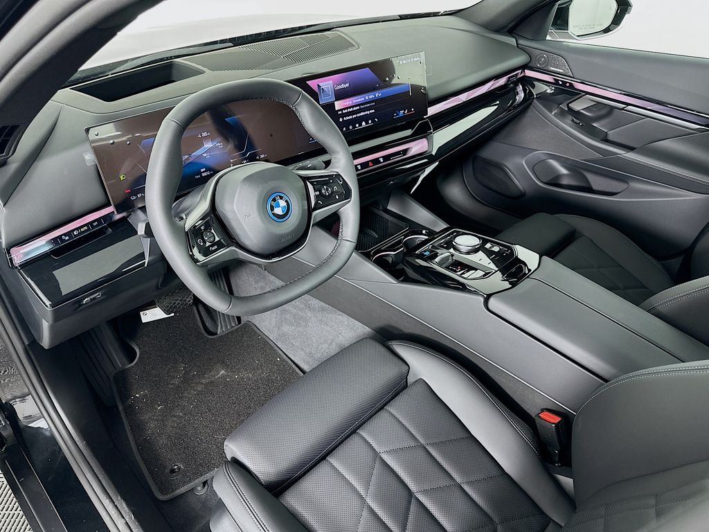 Thumbnail: 2024 BMW i5 - 9