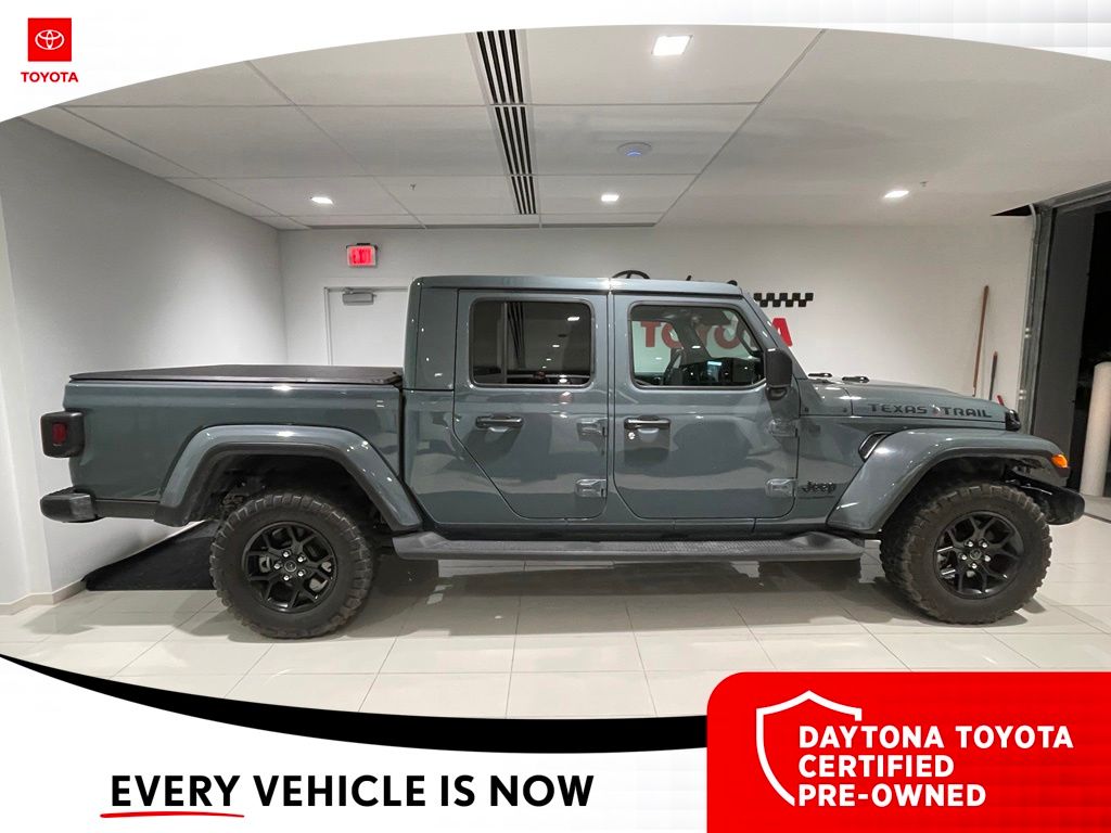 Used 2025 Jeep Gladiator Truck