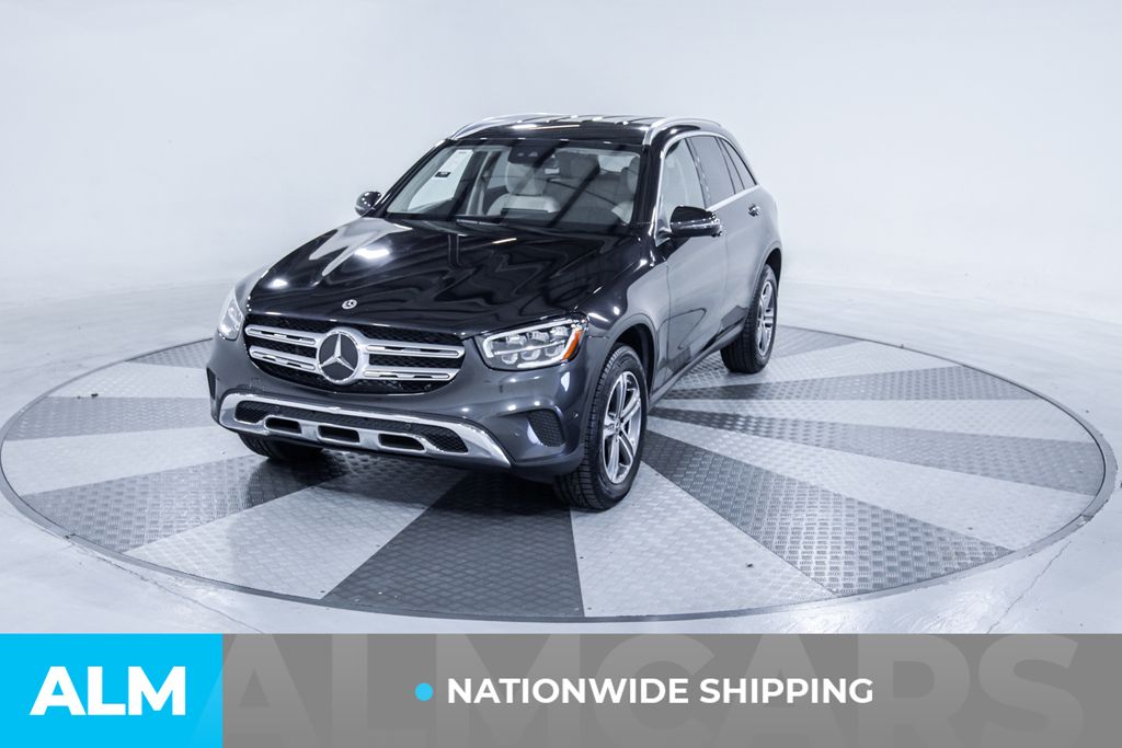Used 2022 Gray Mercedes-Benz GLC 300 image 2