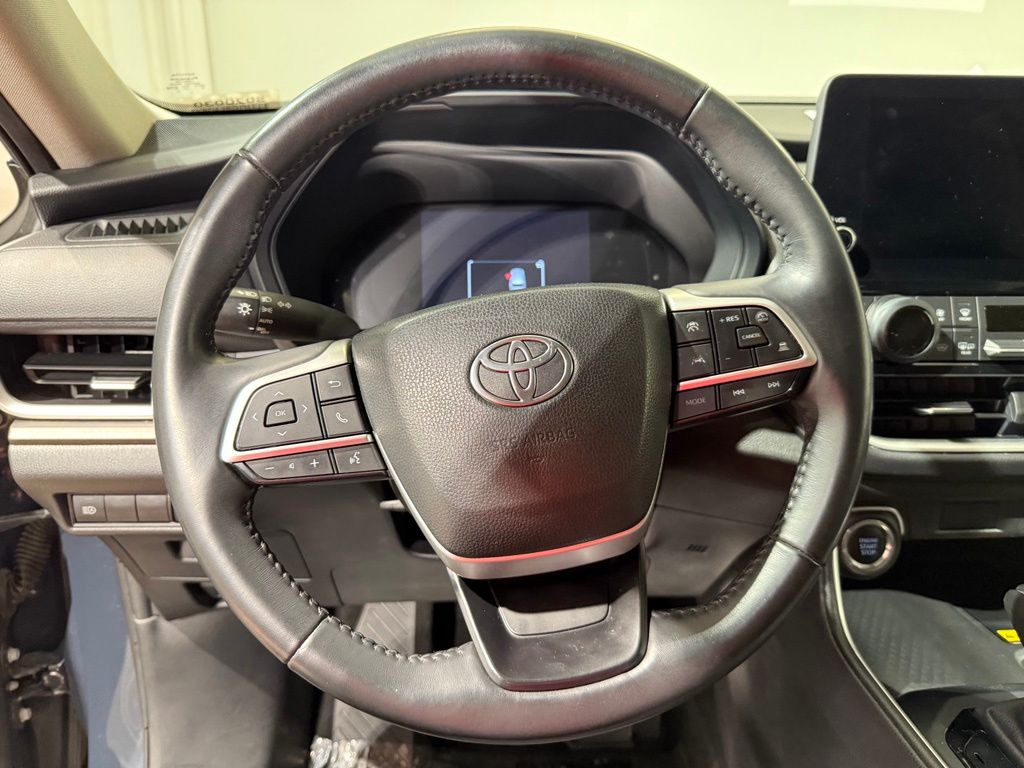 Thumbnail: 2024 Toyota Grand Highlander - 23