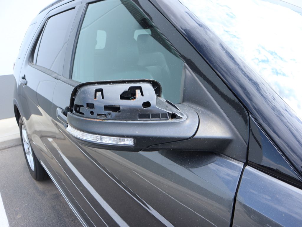 Thumbnail: 2019 Ford Explorer - 21