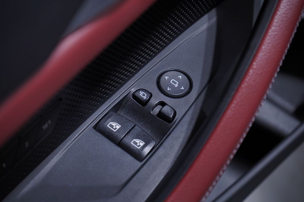 Thumbnail: 2023 BMW 4 Series - 16