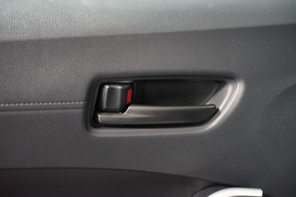 Thumbnail: 2026 Toyota Corolla Cross - 31