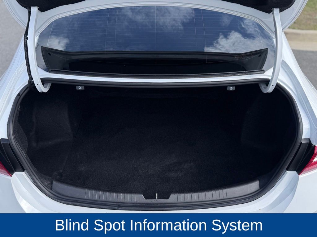 2024 Chevrolet Malibu FWD RS