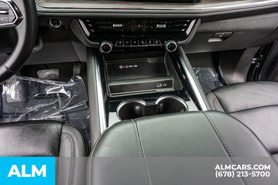 Used 2025 Gray Chevrolet LT image 43