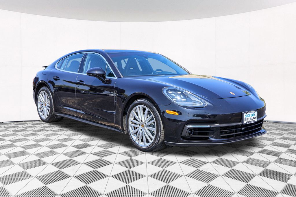 2017 Porsche Panamera 4S 7