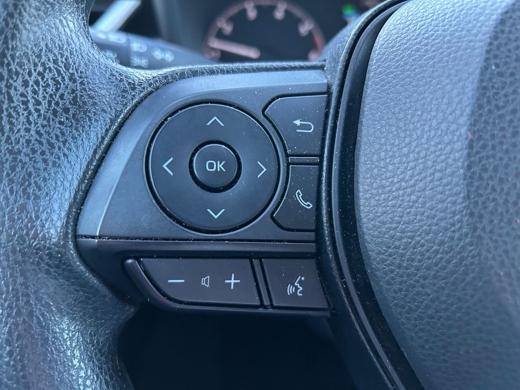 Thumbnail: 2025 Toyota Corolla - 19