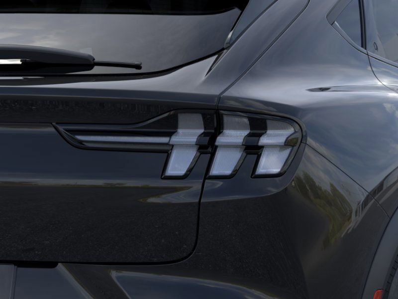 Mustang Mach-E Select