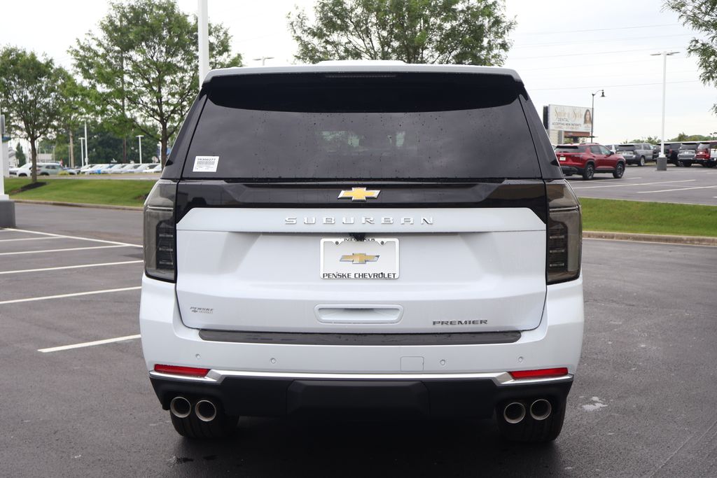Thumbnail: 2026 Chevrolet Suburban - 6