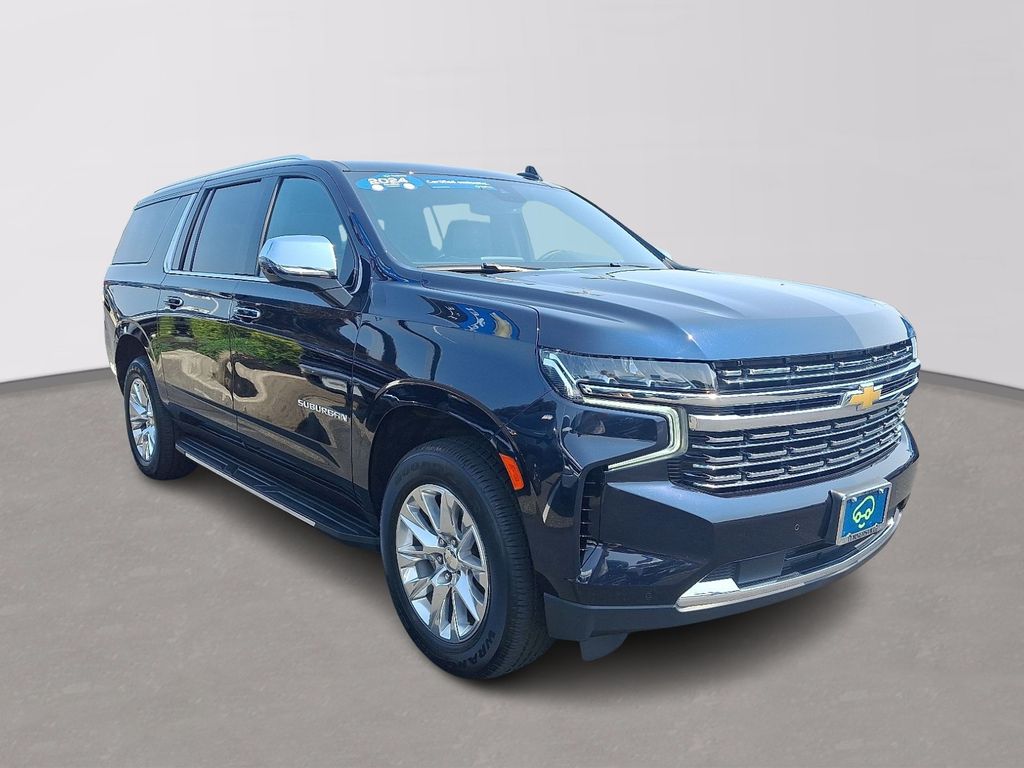 Thumbnail: 2024 Chevrolet Suburban - 3