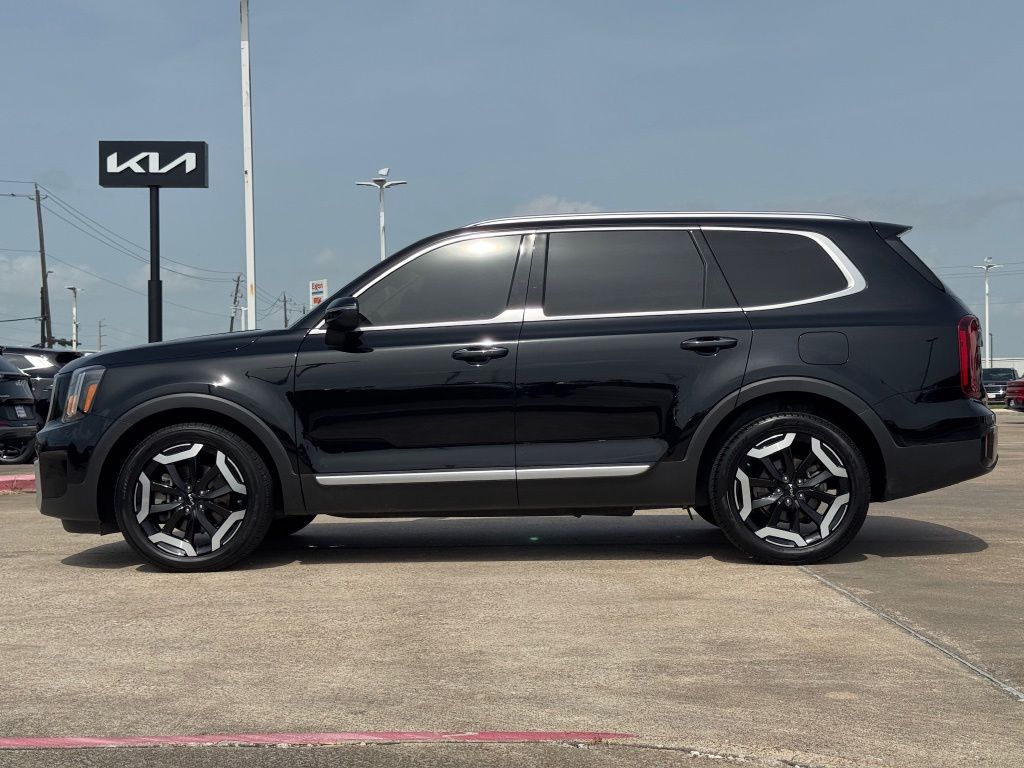 2025 Kia Telluride S Black at Joe Myers Mazda Kia