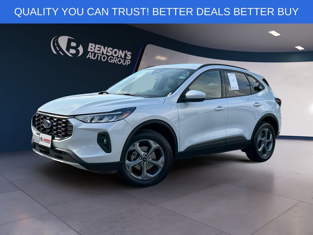 2025 Ford Escape ST Line Select