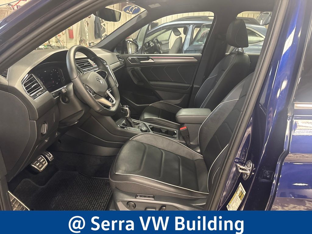 Certified Used 2022 Blue Volkswagen 2.0T SEL R-Line image 15