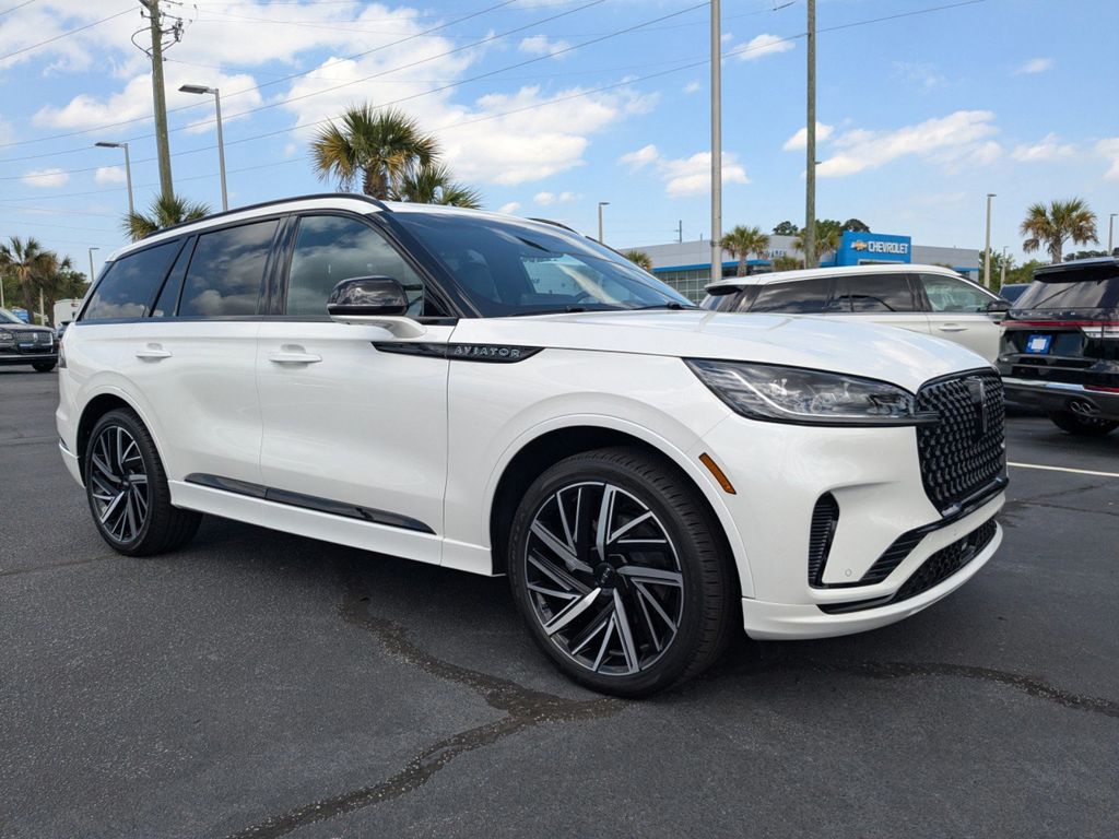 2025 Lincoln Aviator Black Label