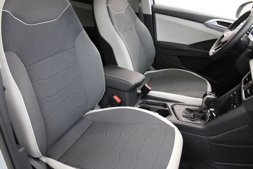 new 2026 Volkswagen Taos car