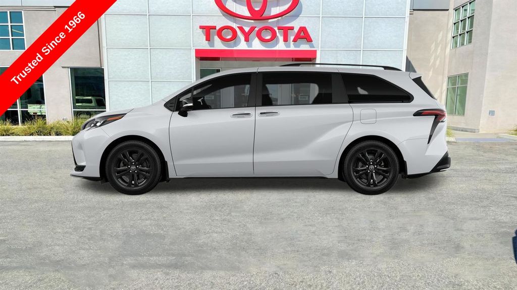 New 2026 Toyota Sienna Van