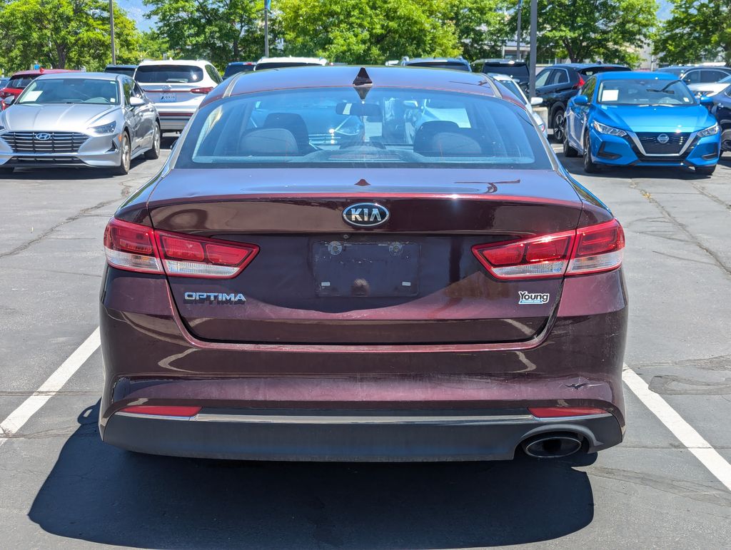 2016 Kia Optima LX 6