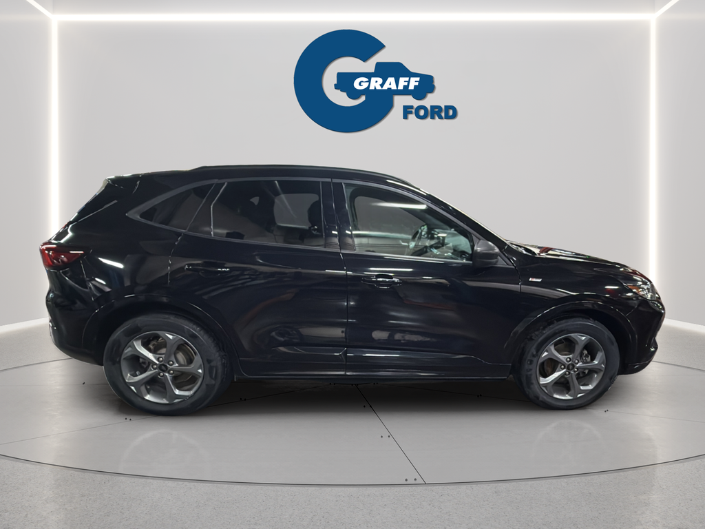 Used 2024 Ford Escape SUV