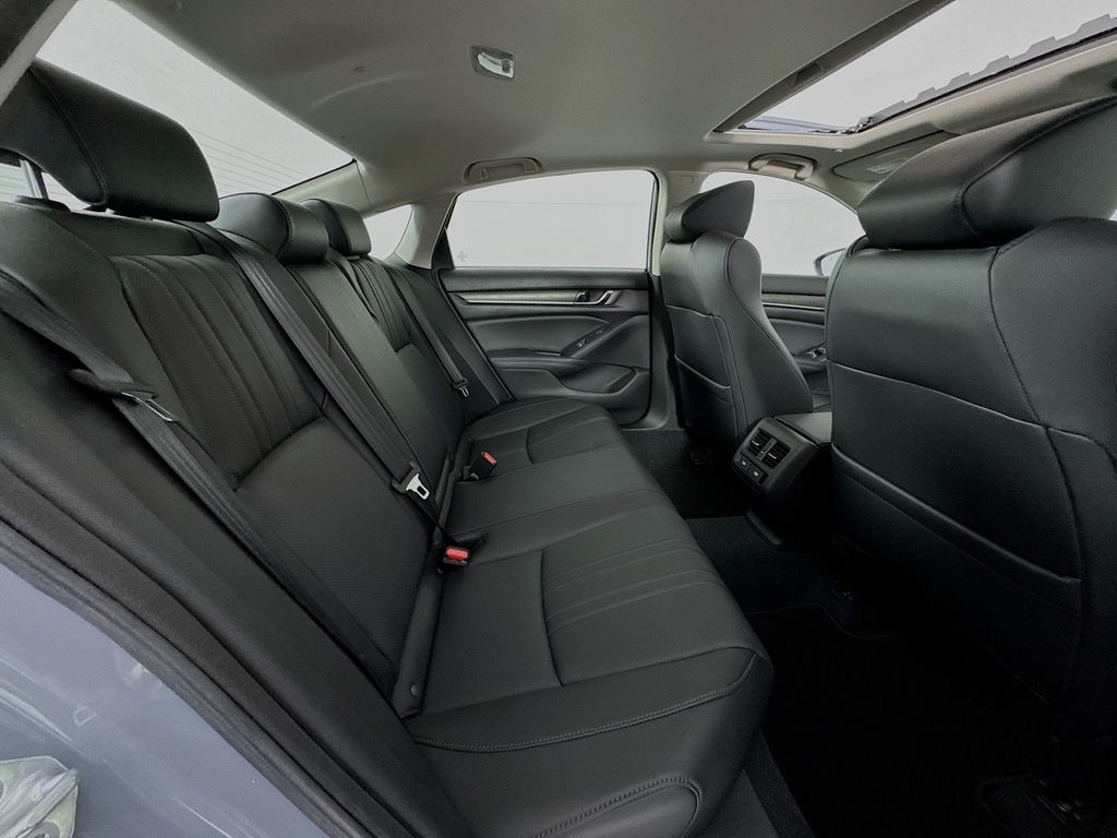 Used Car 2021 Honda Accord Hybrid  Touring For Sale Under $30,000 In Austin, Texas