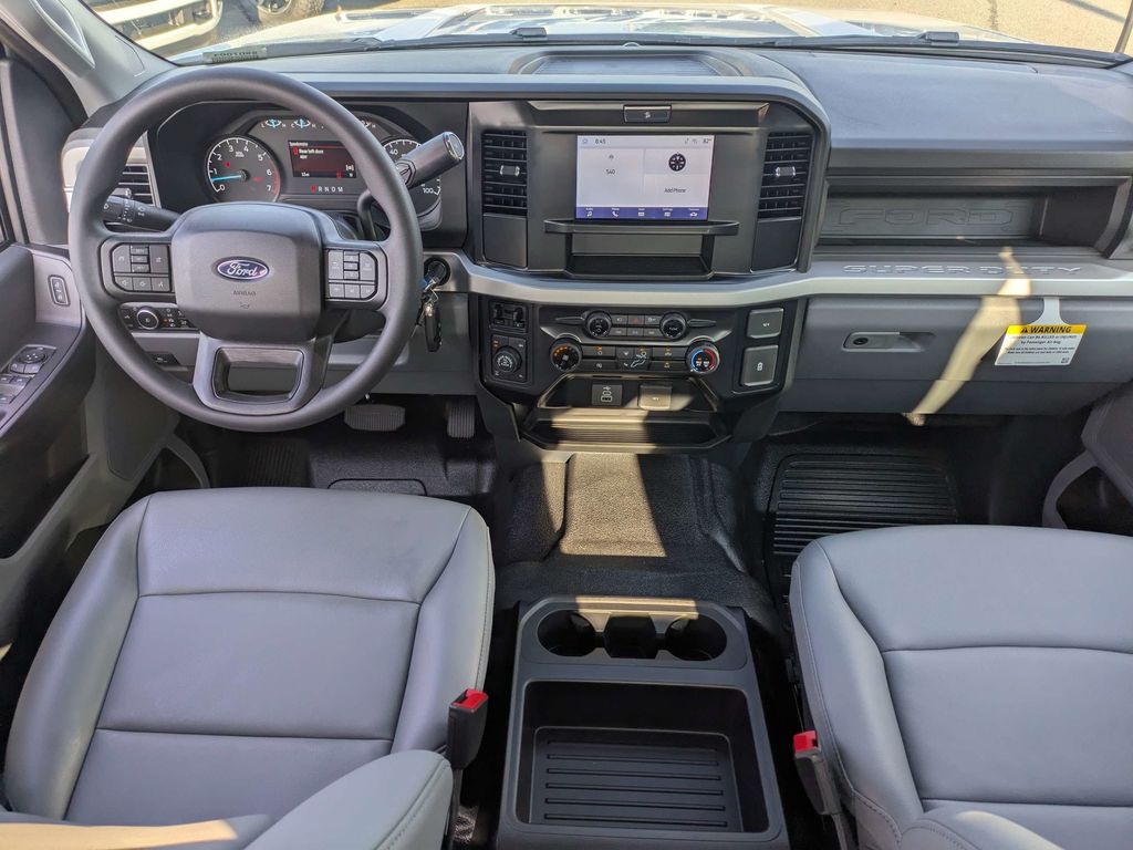 2027 Ford F-250 Super Duty XL