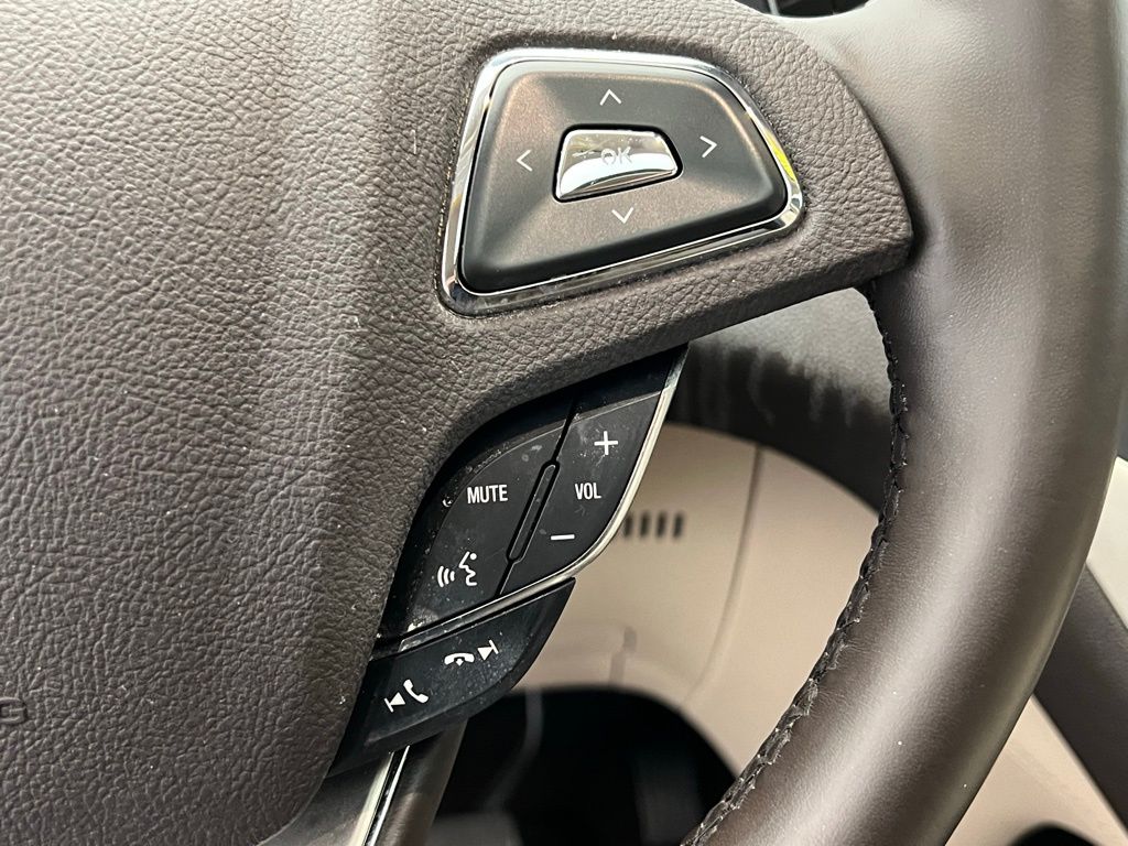 Thumbnail: 2018 Lincoln MKC - 17