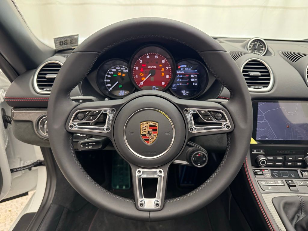 2025 Porsche 718 Boxster GTS 18