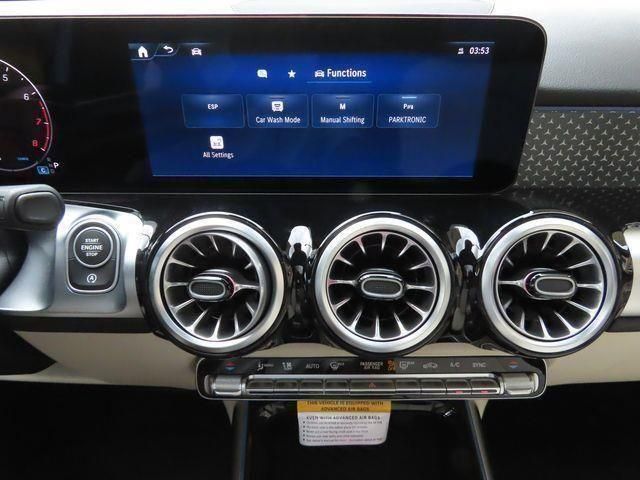 Thumbnail: 2025 Mercedes-Benz GLB - 31