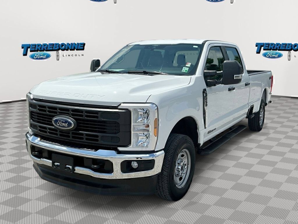2024 Ford F-250 Super Duty XL Crew Cab 4WD