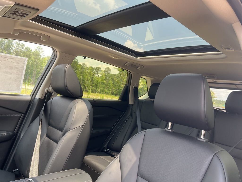 2025 Super Black Nissan Rogue SV FWD SUV