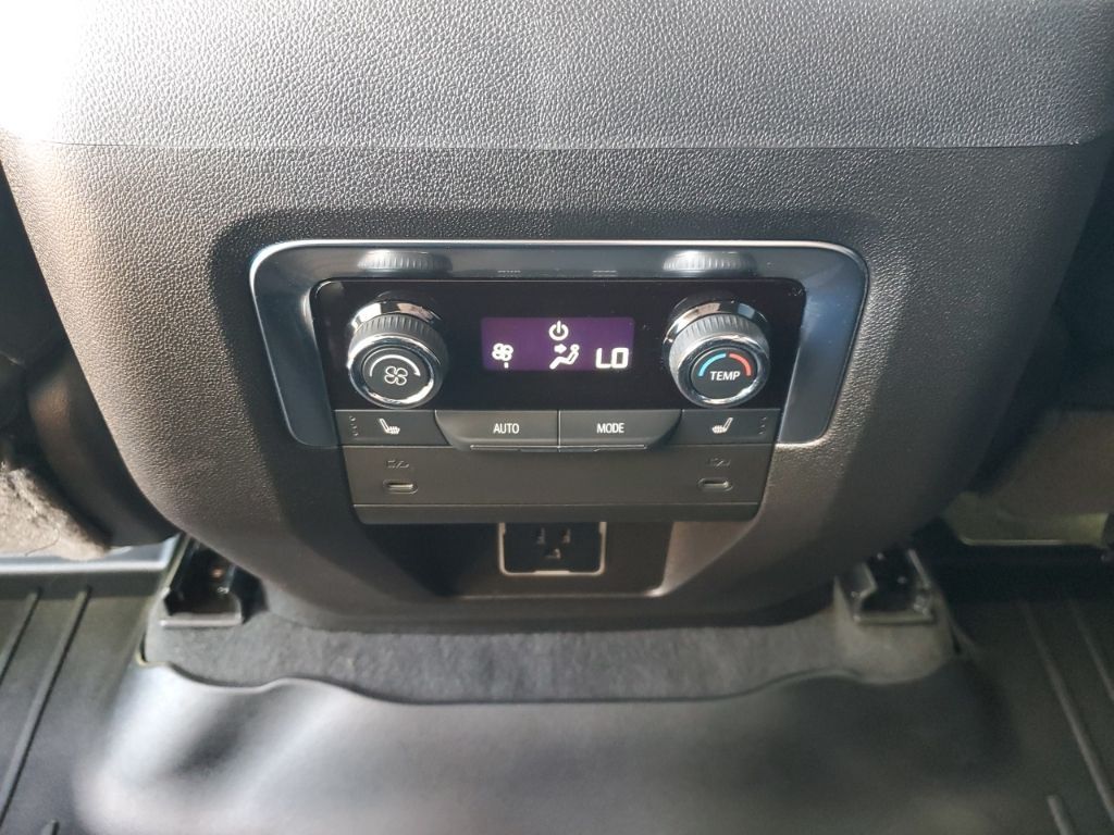 Used Car 2025 Chevrolet Tahoe  Z71 For Sale Under $70,000 In Austin, Texas