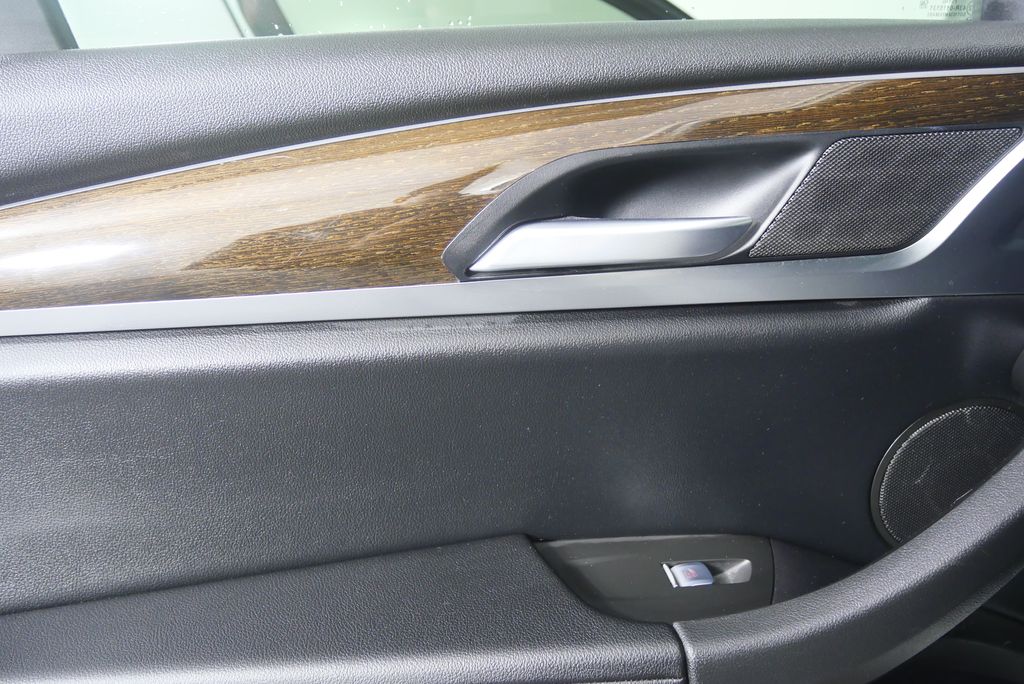 Thumbnail: 2022 BMW X3 - 13