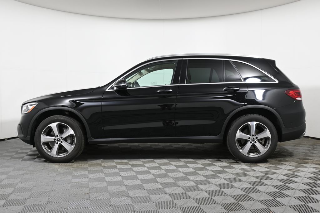 Thumbnail: 2022 Mercedes-Benz GLC - 2