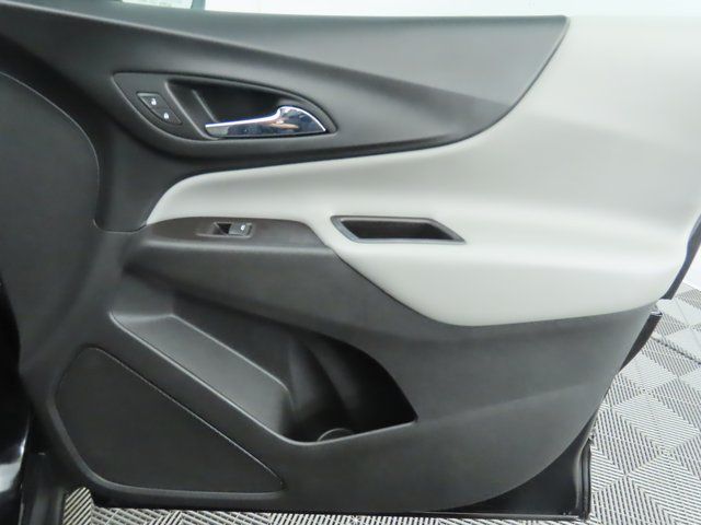 Thumbnail: 2022 Chevrolet Equinox - 25