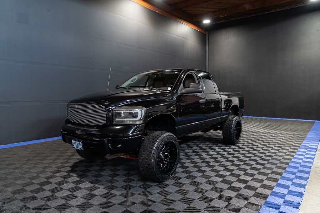 Brilliant Black Crystal Pearl 2007 Dodge RAM 2500 Pickup Truck Four-Wheel Drive 4-Speed Automatic