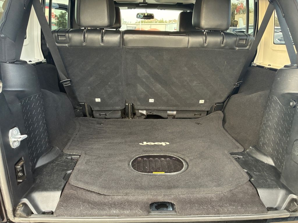 Used Car 2016 Jeep Wrangler  Unlimited Sahara For Sale Under $20,000 In Austin, Texas