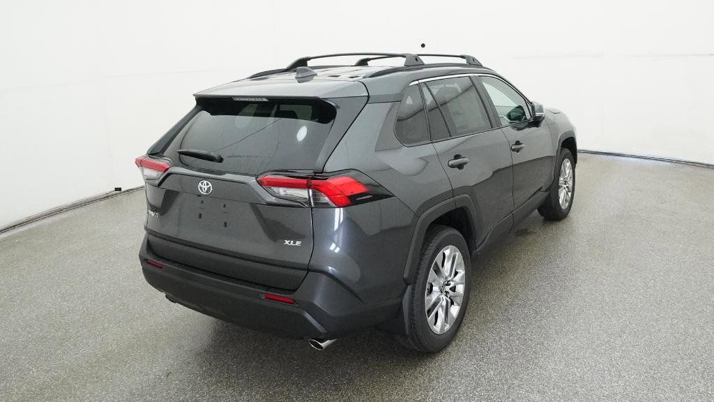 Thumbnail: 2025 Toyota RAV4 - 22