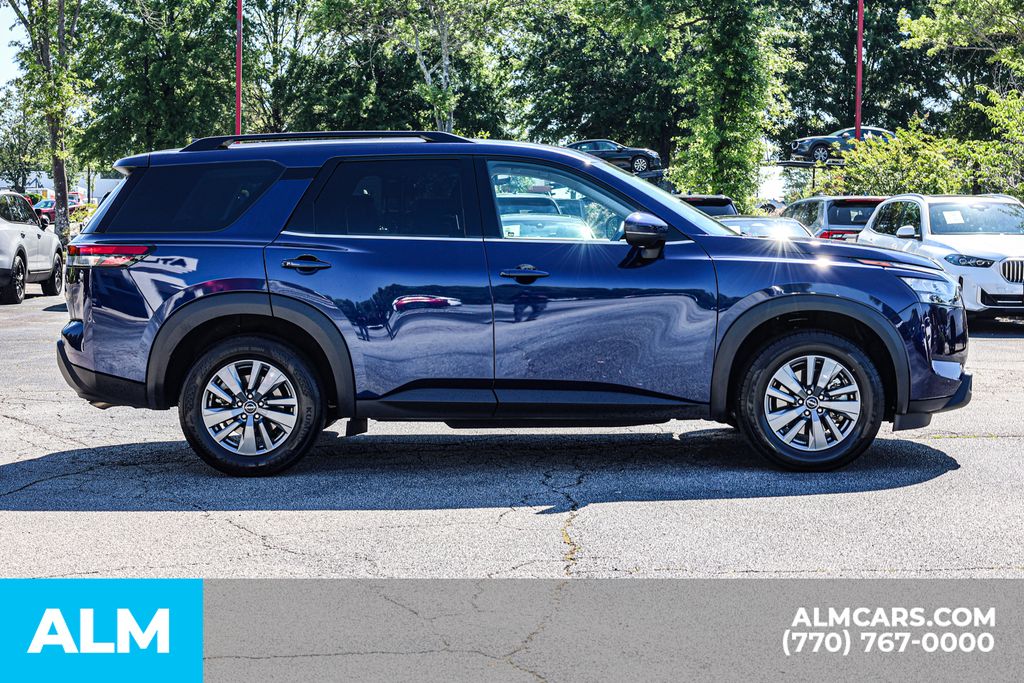 Used 2025 Blue Nissan SV image 10