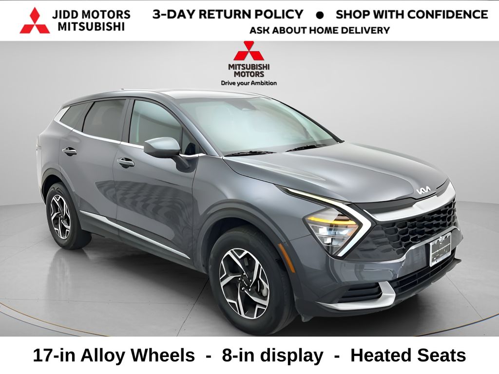 View vehicle photo 3