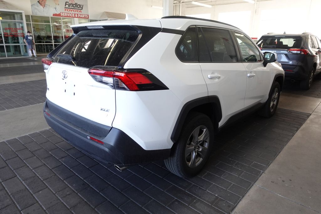 2025 Toyota RAV4