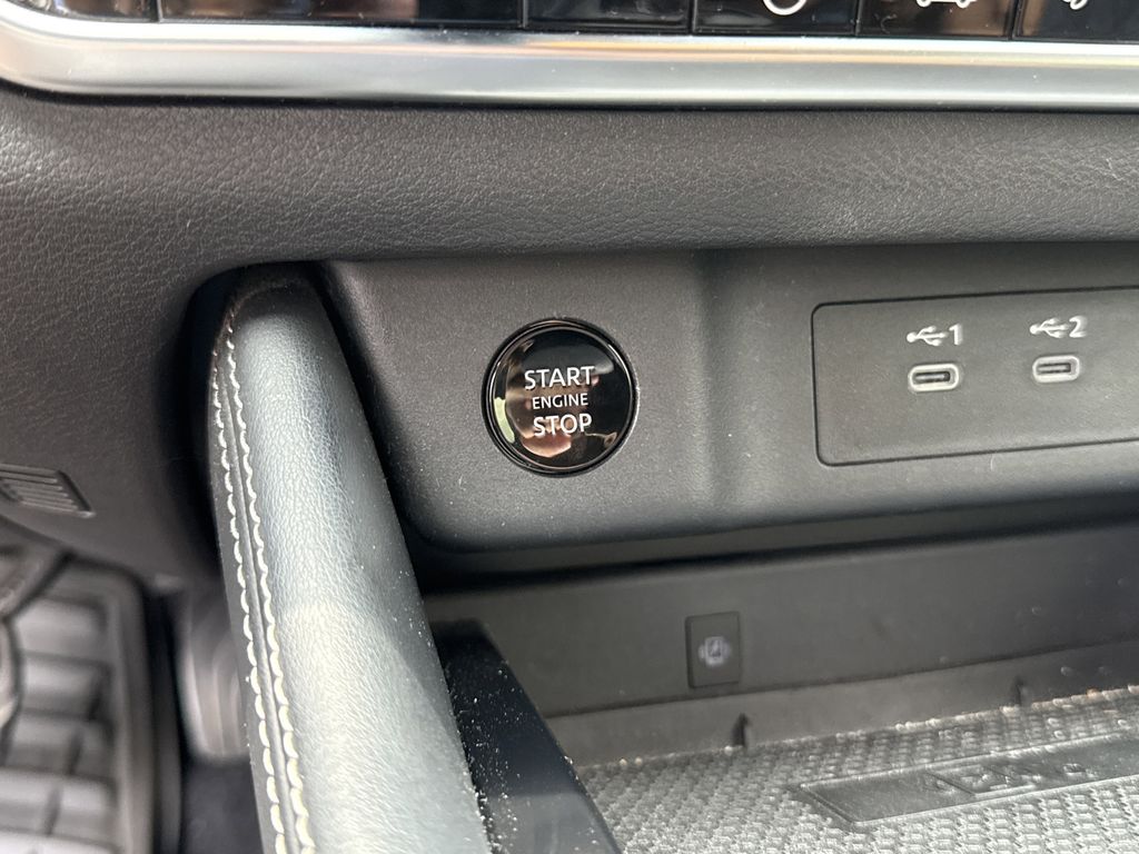 2024 Nissan Rogue Platinum Gold at Toyota of Victoria