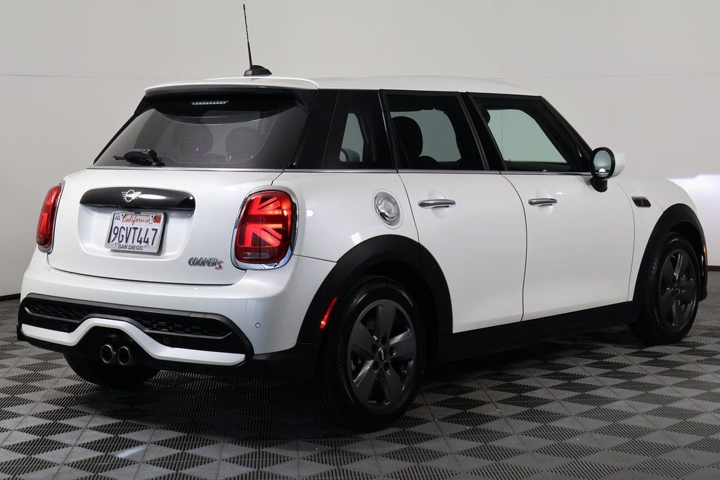 Thumbnail: 2024 MINI Cooper - 4