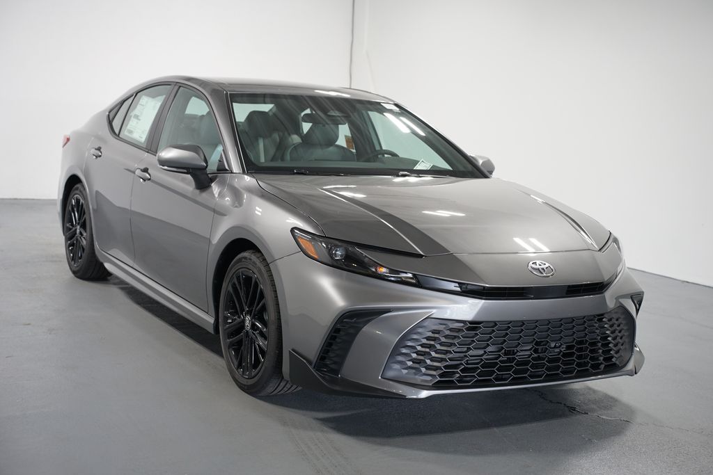 Thumbnail: 2025 Toyota Camry - 3