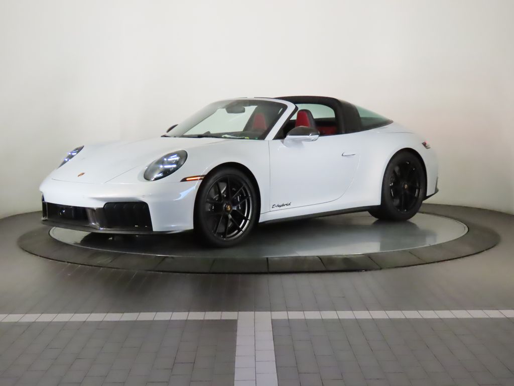 Thumbnail: 2025 Porsche 911 - 11