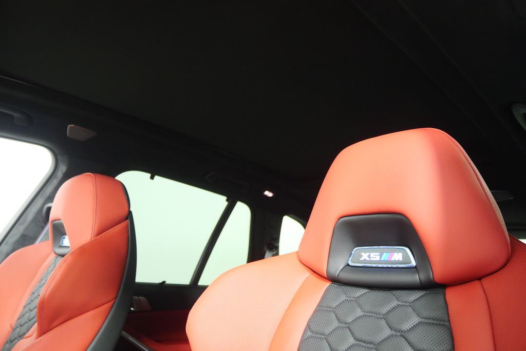 Thumbnail: 2026 BMW X5 - 13