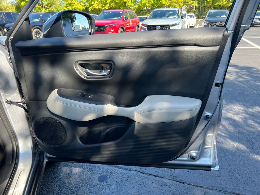 Thumbnail: 2026 Honda HR-V - 25