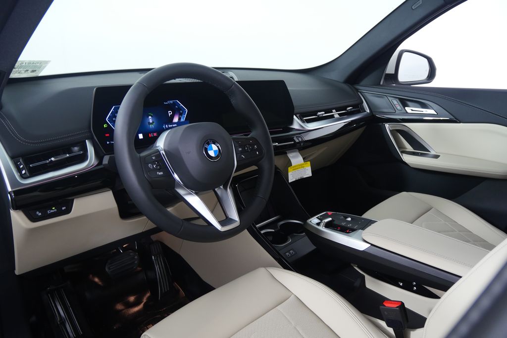 Thumbnail: 2025 BMW X1 - 12