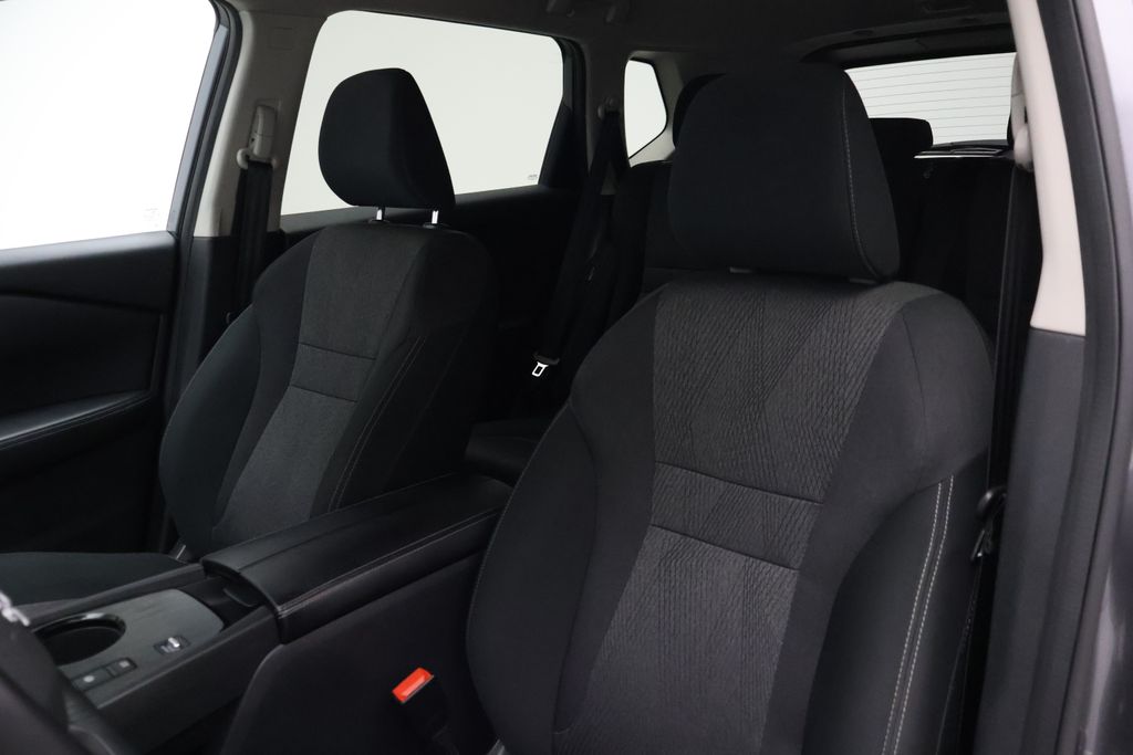 Thumbnail: 2025 Nissan Rogue - 13