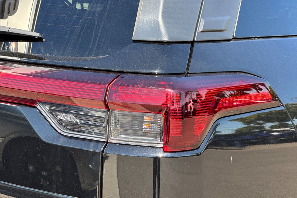 New 2026 Black Subaru Premium image 34
