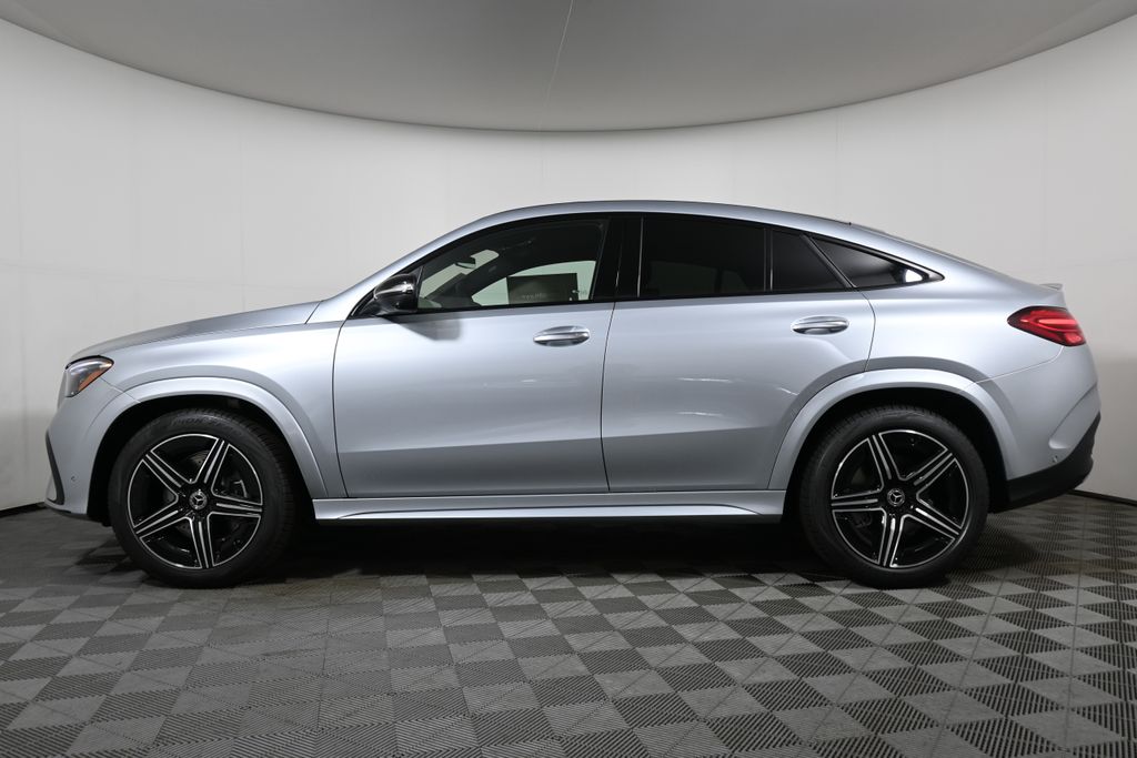 Thumbnail: 2026 Mercedes-Benz GLE - 2